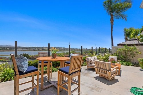 18 Cormorant Cir, Newport Beach, CA, 92660-2968 | Card Image
