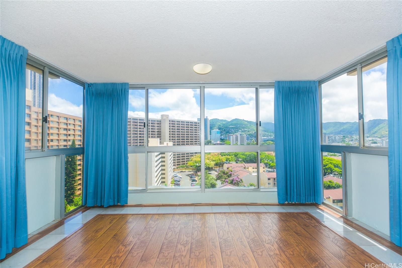 Kanunu St, Honolulu, HI 96814 #1