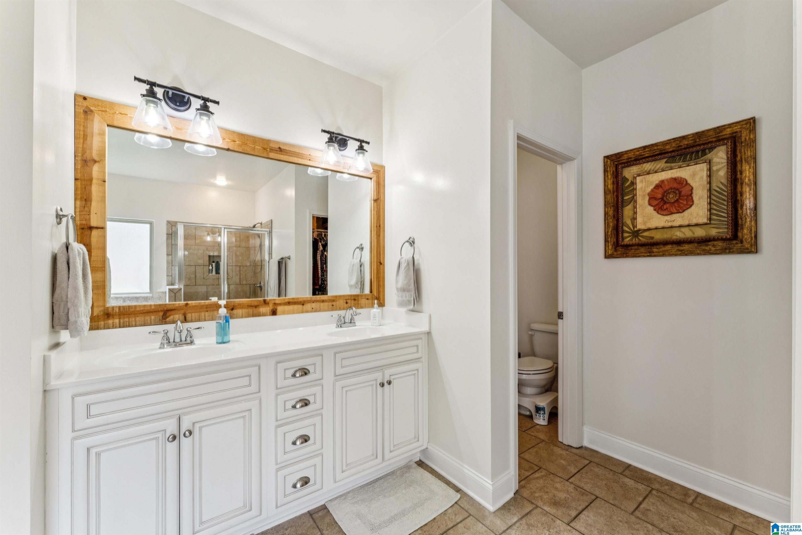 Residential in TRUSSVILLE 5