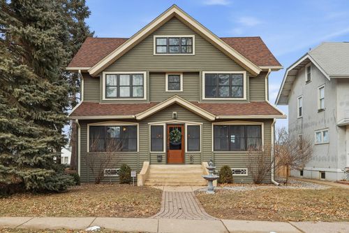 410 E Rusholme St, Davenport, IA, 52803-3053 | Card Image