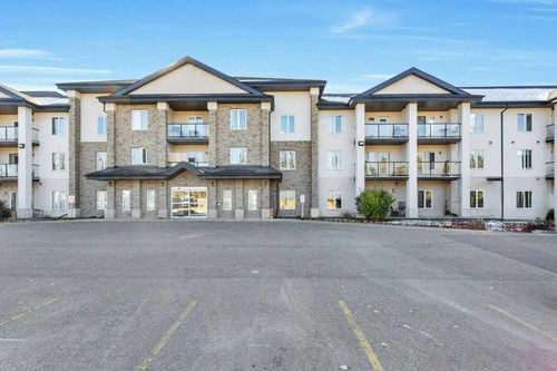 108-80A Kelloway Cres, Red Deer, AB, T4P4G7 | Card Image
