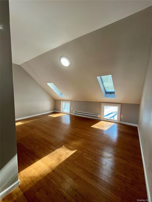 2nd-floor-front-56 Tilden Ln, Greenlawn, NY, 11740-1223 | Card Image