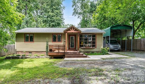 7697 Katherine Dr, Denver, NC, 28037-6483 | Card Image