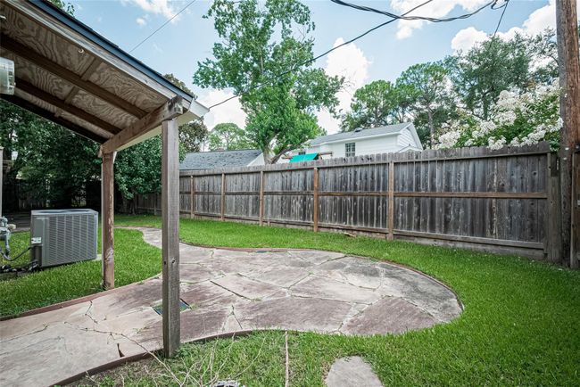 2814 Shadowdale Dr, House other with 3 bedrooms, 2 bathrooms and null parking in Houston TX | Image 41