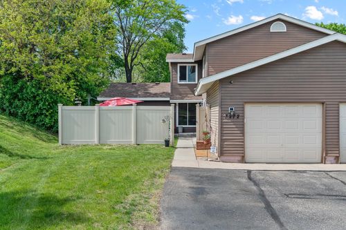 3272 Lower 67th St E, Inver Grove Heights, MN, 55076-1651 | Card Image