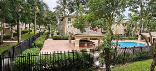 224-7085 Nova Dr, Davie, FL, 33317-8110 | Card Image