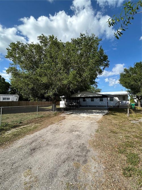 5522 Swaying Palm Dr, PUNTA GORDA, FL, 33982-9658 | Card Image