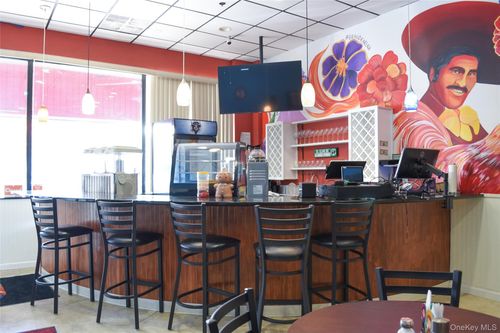 500 Route 303, Orangeburg, NY, 10962-1300 | Card Image