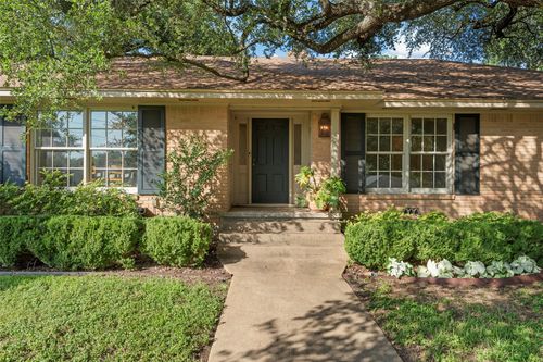 2524 Wooddale Cir, Waco, TX, 76710-1554 | Card Image