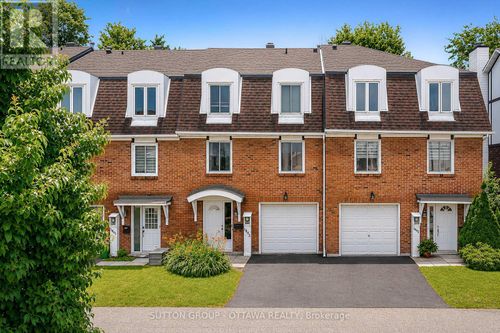 39-1803 Axminster Court, Ottawa, ON, K1C1Z5 | Card Image