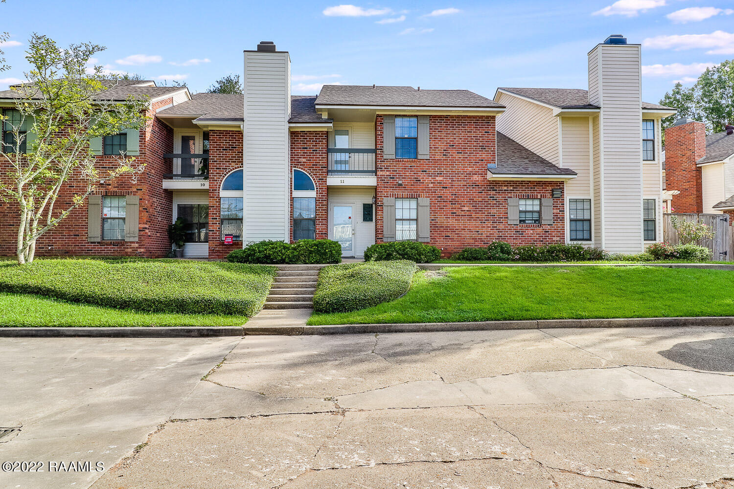 11 117 Horseshoe Drive, For Sale in Lafayette Zoocasa
