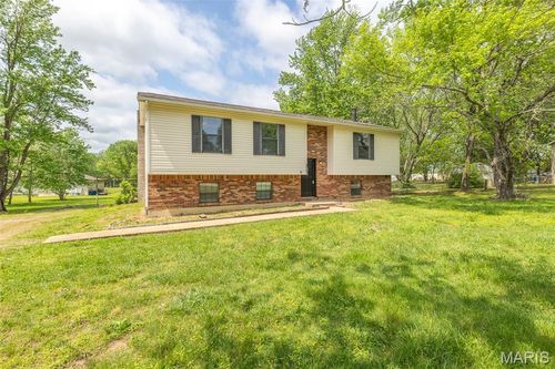 5503 Misty Dr, Poplar Bluff, MO, 63901-8506 | Card Image