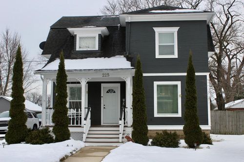 225 Maple Avenue, WALWORTH, WI, 53184 | Card Image