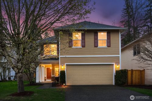2016 250th Pl Se, Sammamish, WA, 98075-6057 | Card Image