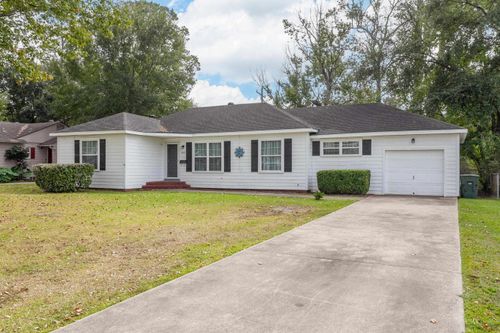 2665 Ashley St, Beaumont, TX, 77702-1223 | Card Image