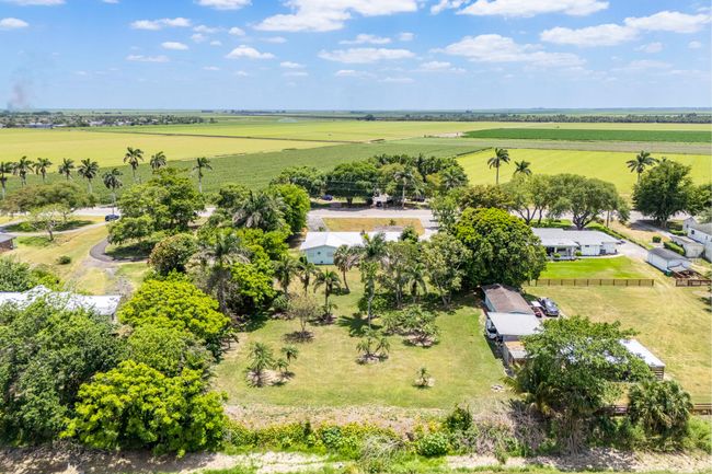 1531 Bacom Point Rd, House other with 3 bedrooms, 3 bathrooms and null parking in Pahokee FL | Image 8
