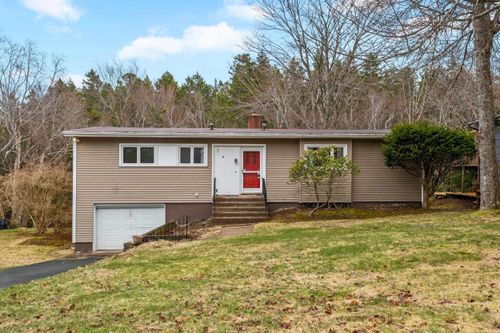 16 Glenn Dr, Halifax, NS, B3M2B9 | Card Image