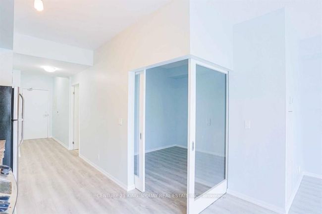 1501 - 832 Bay St, Condo with 1 bedrooms, 1 bathrooms and null parking in Toronto ON | Image 10