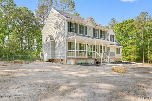 6013 Linden Ln, Disputanta, VA, 23842-7052 | Card Image