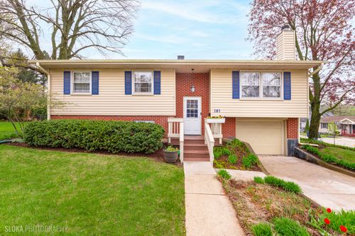 101 Clay St, Algonquin, IL, 60102-2801 | Card Image