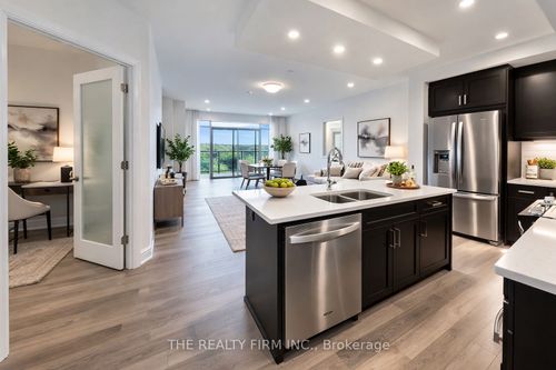 611-480 Callaway Rd, London, ON, N6G0Z3 | Card Image