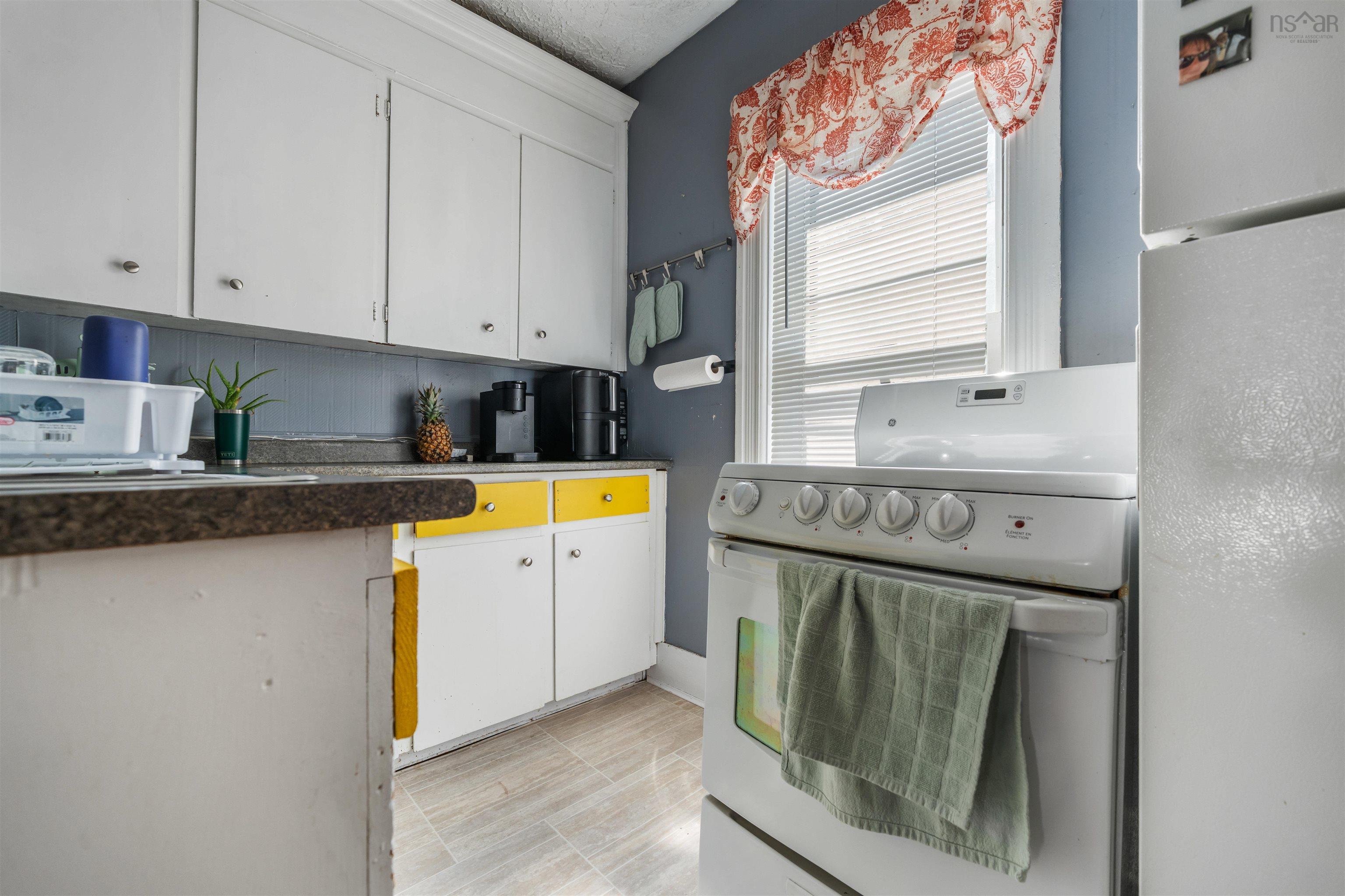 Residential Income in Stellarton 5