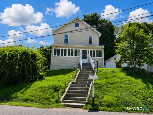 302 Lakeview Ave, Waterbury, CT, 06705-2145 | Card Image