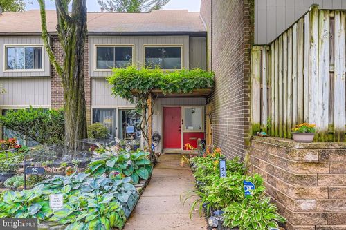 23-23 Penny Ln, BALTIMORE, MD, 21209-2723 | Card Image