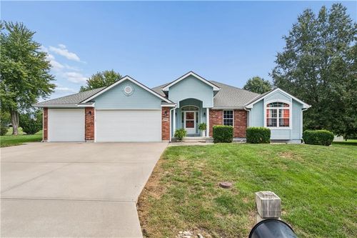 1707 Lynn Rd, Excelsior Springs, MO, 64024-9725 | Card Image