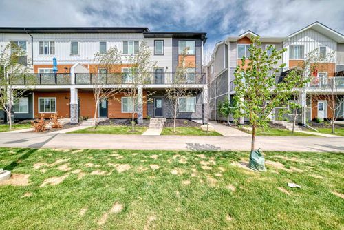 206 Creekstone Drive Sw, Calgary, AB, T2X5L1 | Card Image