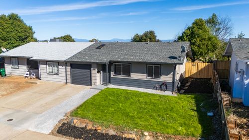 1903 Spruce Cir, Anderson, CA, 96007-4348 | Card Image