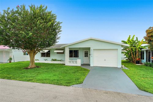 4705 Nw 43rd Ave, Tamarac, FL, 33319-5813 | Card Image