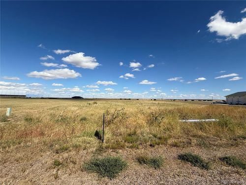 7440 Woodchest St, Strasburg, CO, 80136-8184 | Card Image