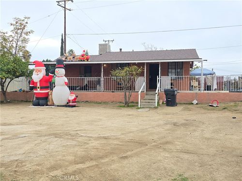 2004 Virginia St, Bakersfield, CA, 93305-4130 | Card Image