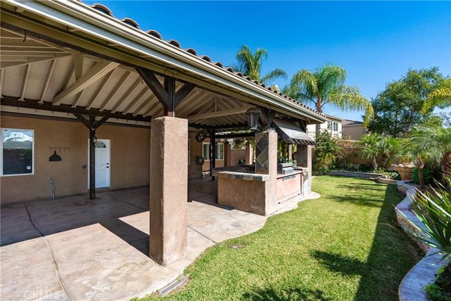14145 Prairie Creek Pl, House other with 6 bedrooms, 5 bathrooms and 4 parking in Eastvale CA | Image 56