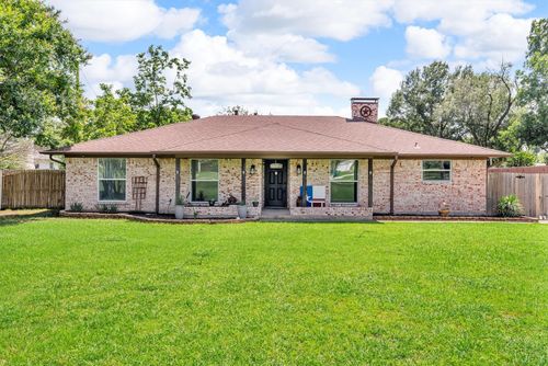 845 Griffith Ave, Terrell, TX, 75160-1546 | Card Image