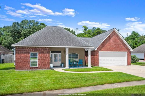 32937 Briaroak Dr, Walker, LA, 70785-5746 | Card Image