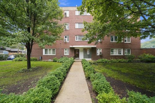 1sw-7208 Oak Ave, River Forest, IL, 60305-1954 | Card Image