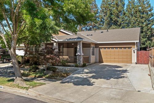 426 Treecrest Cir, Oakdale, CA, 95361-3279 | Card Image