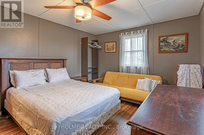 7401 Bond Rd, House other with 3 bedrooms, 2 bathrooms and 10 parking in Port Franks ON | Image 19