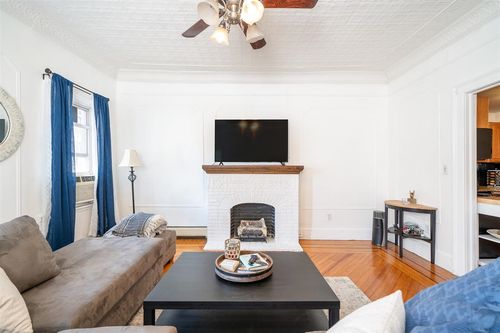 4-516 Adams St, Hoboken, NJ, 07030-2052 | Card Image