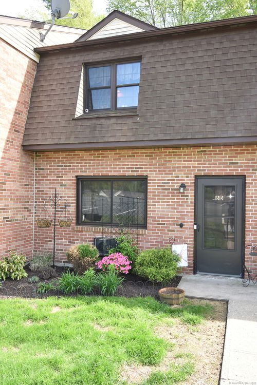 unit-8b-143 Pine Hill Rd, Thomaston, CT, 06787-1946 | Card Image