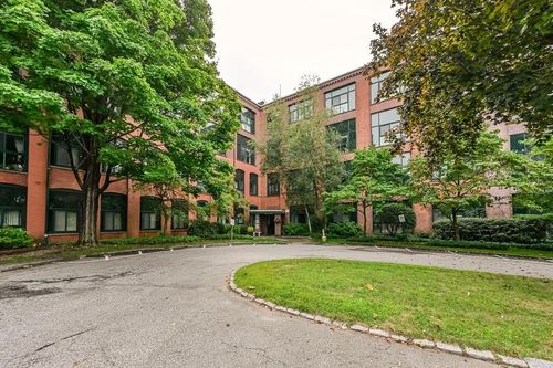 apt-222-150 Rumford Ave, Mansfield, MA, 02048-2149 | Card Image