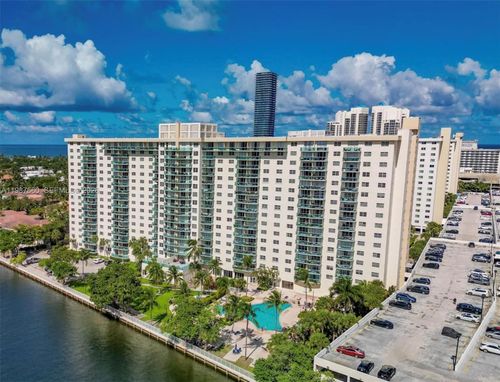 apt-1623-19390 Collins Ave, Sunny Isles Beach, FL, 33160-2232 | Card Image