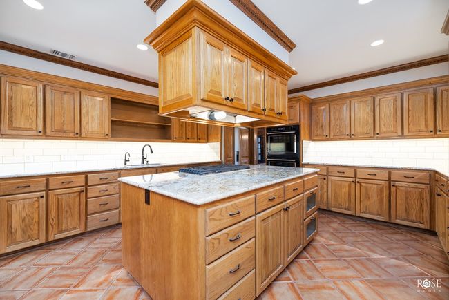 10171 S Hwy 277, House other with 4 bedrooms, 4 bathrooms and 3 parking in Bronte TX | Image 11