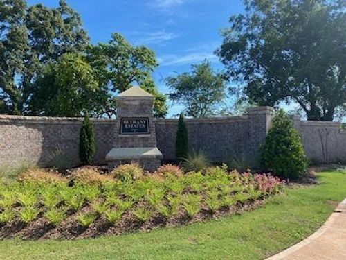 6226 Bridgewood Drive, Buford, GA, 30518 | Card Image