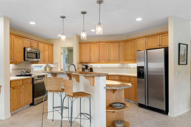 461 Sienna Heights Hill Sw, House other with 3 bedrooms, 3 bathrooms and 4 parking in Calgary AB | Image 7