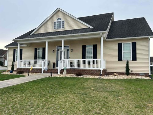 27 Slate Dr, STUARTS DRAFT, VA, 24477 | Card Image