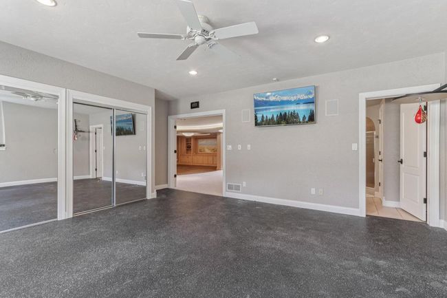 1601 Cedar Bend, House other with 5 bedrooms, 4 bathrooms and null parking in Hartland WI | Image 71