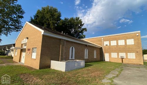 261 N Pine Ave, Trumann, AR, 72472-2712 | Card Image